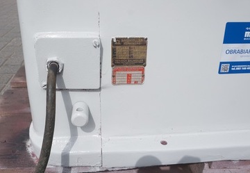 ТОЛЩИНОСТРУГОВЫЙ СТАНОК ТОЛЩИНЫ 60 ВАЛ: 610 мм Двигатель: 4 кВт