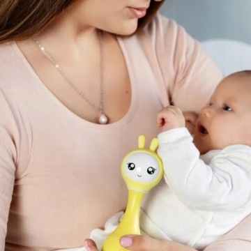 ALILO INTERACTIVE SMARTY BUNNY WITH MUSIC Yellow R1 Погремушка