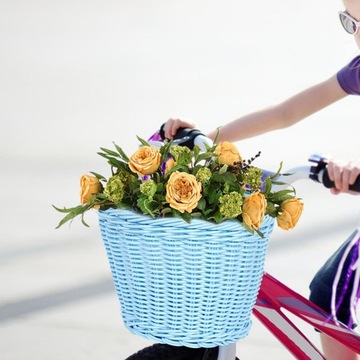 Детская велосипедная корзина с передними ручками из полипропиленового материала. Комфортный синий