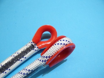 СТРАХОВАЯ ВЕРЕВКА 1 М + 2 АВТОМАТИЧЕСКИХ КАРАБИНА