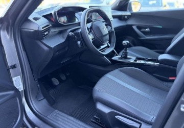 Peugeot 2008 II SUV 1.2 PureTech 130KM 2023 Peugeot 2008 II (2019-) 1.2 Benzyna 130KM, zdjęcie 6