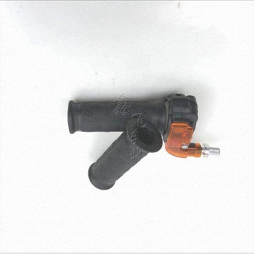 1 ZESTAW UCHWYTÓW UCHWYTU PRZYSPIESZENIA PRZEPUSTNICY I ZESTAW ZGIĘTYCH KABLI DO 49CC