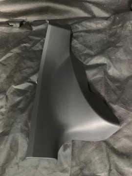 Tesla 3 osłona zejścia progu kanapy 1086312-00-F