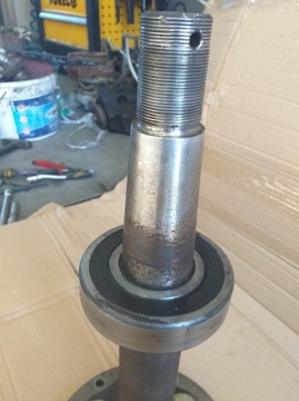 PÓŁOŚ PRZEKŁADNI GŁÓWNEJ SILNIKA CLAS DOMINATOR 96