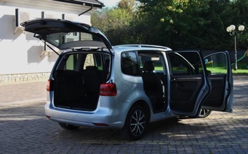 Volkswagen Touran II 1.6 TDI 105KM 2011 Volkswagen Touran GWARANCJA, 1.6 TDI, Automat DSG, 7-Osobowy, Ladnie utrzy, zdjęcie 20