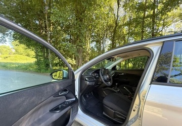 Fiat Tipo II Station Wagon Facelifting 1.0 T3 Turbo 100KM 2021 Fiat Tipo Fiat Tipo 1.0 T3 Garmin Benzyna 100KM, zdjęcie 12