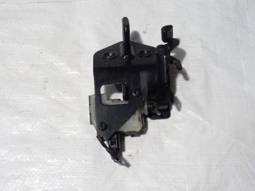RYGIEL KLAPY TYŁ SKODA OCTAVIA II 2 5D 1Z0827511C