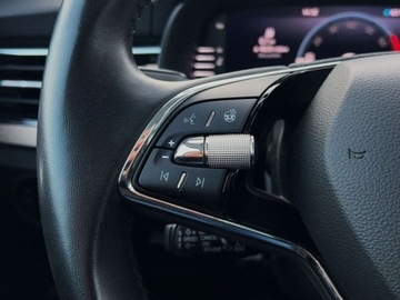 Skoda Kamiq Crossover 1.0 TSI 110KM 2022 Skoda Kamiq 1.0TSI 110KM Ambition SalonPL SerwisASO Acc Virtual Led SmartL, zdjęcie 20