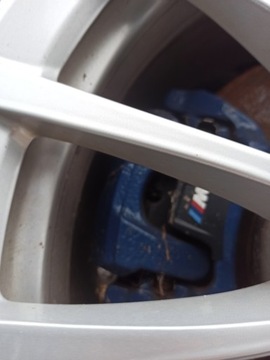 BMW G30 550I KOMPLETNÍ ZAVĚŠENÍ ZADNÍ NÁPRAVNICE OS TORZNÍ