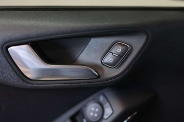 Ford Fiesta VIII Hatchback Facelifting 1.0 EcoBoost 100KM 2023 Ford Fiesta 1.0 EcoBoost Titanium ASS Benzyna 100KM, zdjęcie 29