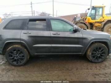 Jeep Grand Cherokee IV 2020 Jeep Grand Cherokee 2020 Jeep Grand Cherokee Altitude 4x4 3.6 Benzyna 293KM, zdjęcie 5