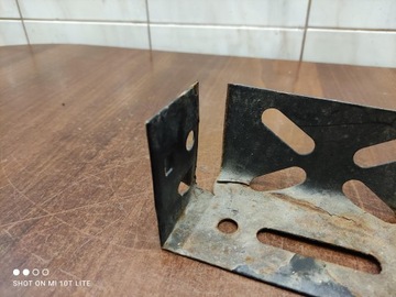 ПОДСТАВКА ДЛЯ АККУМУЛЯТОРА ZIPP STAR 250 ZONGSHEN V2