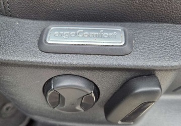 Volkswagen Passat B8 Variant 2.0 TDI BlueMotion SCR 190KM 2016 Volkswagen Passat R-Line 190KM LED Xenon Kamera Alcantara Navi Pod .Fotele, zdjęcie 11