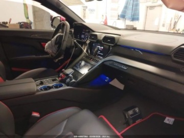 Lamborghini Urus 2024 Lamborghini Urus Performante 2024 4.0 Benzyna 657KM, zdjęcie 13