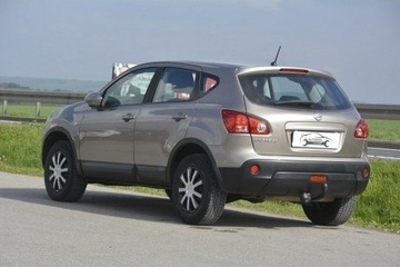 Nissan Qashqai I Crossover 2.0 140KM 2009 Nissan Qashqai 2.0 Benzyna 4x4 podgrzewane fotele, zdjęcie 3