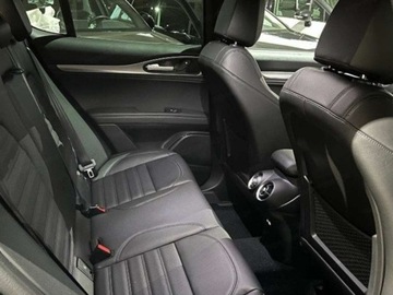 Alfa Romeo Stelvio SUV Facelifting 2023 2.0 GME Turbo 280KM 2025 ALFA ROMEO Stelvio Turbo Veloce Q4 Suv 2.0 (280KM) 2025, zdjęcie 13