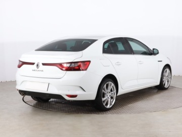 Renault Megane IV Hatchback 5d 1.3 TCe 115 FAP 115KM 2018 Renault Megane 1.3 TCe, Salon Polska, Navi, Klima, zdjęcie 4