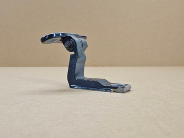 PANT DVEŘE LEVÝ PŘEDNÍ SPODNÍ VOLVO XC40 C40 EX40 EC40 BARVA 723