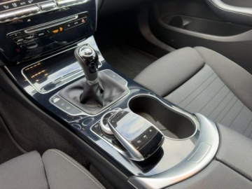 Mercedes Klasa C W205 Kombi Facelifting 1.6 180 156KM 2018 Mercedes C 180 Manual | Bezwypadkowy |Serwisowany, zdjęcie 35