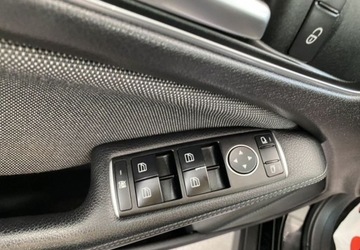 Mercedes GLA I Off-roader 1.6 200 156KM 2014 Mercedes-Benz GLA Mercedes-Benz GLA Zarejestrowany 1.6 Benzyna 156KM, zdjęcie 14