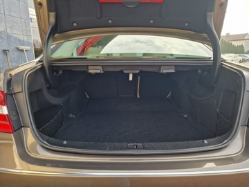 Mercedes Klasa E W212 Limuzyna 250 CGI BlueEFFICIENCY 204KM 2010 Mercedes E 250 CGI Elegance Automat Navi Skóry, zdjęcie 19