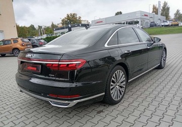 Audi A8 D5 Sedan 4.0 60 TFSI 460KM 2021 Audi A8 Kupiony w Polsce - Long - 4,0 - 460 KM 4.0 Benzyna 460KM, zdjęcie 8
