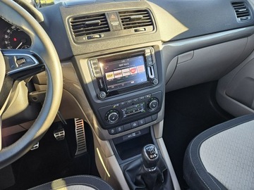 Skoda Yeti Minivan Facelifting 2.0 TDI 150KM 2015 Škoda Yeti Skoda Yeti 2,0 diesel 150KM nawigacja, zdjęcie 10