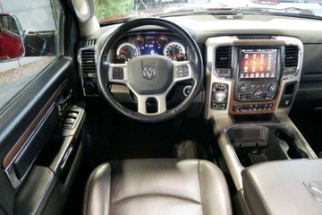 Dodge Ram IV 5.7 V8 390KM 2017 Dodge RAM Laramie1500V8HEMI5.7 Hak 390KM 4x4 Szyberdach Wentyl Alpine Navi, zdjęcie 15