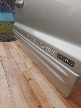 JEEP GRAND CHEROKEE WJ 99-04 ДВЕРЬ ПЕРЕДНЯЯ ПРАВАЯ