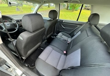 Volkswagen Golf IV Hatchback 1.4 16V 75KM 2002 Volkswagen Golf Special, klimatyzacja, oryginalny lakier, zadbany 1.4 75KM, zdjęcie 13