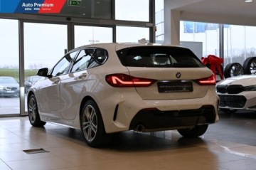 BMW Seria 1 F40 2023 BMW Seria 1 118iFV23Fotel SportowyReflektory LEDModel M Sport 1.5, zdjęcie 20