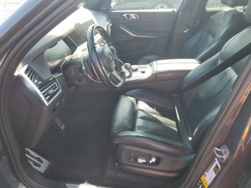 BMW X5 G05 2022 BMW X5 M50I 2022 4.4l 4.4 Benzyna 523KM, zdjęcie 7