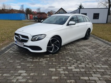 Mercedes Klasa E W213 Kombi 2.0 220d 194KM 2016 Mercedes E 220 2.0d 194KM W213 Automat Raty