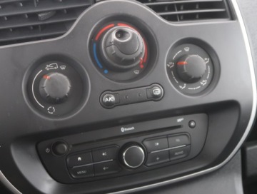 Renault Kangoo II Mikrovan Facelifting 2013 1.5 dCi 90KM 2016 Renault Kangoo 1.5 dCi, Klima, Tempomat, zdjęcie 11