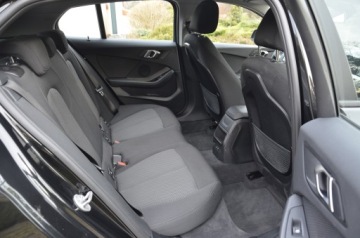 BMW Seria 1 F40 Hatchback 2.0 120d 190KM 2024 BMW Seria 1 F40 120d 190KM Automat Full LED Radar LiveCockpit ALU FVat23%, zdjęcie 12