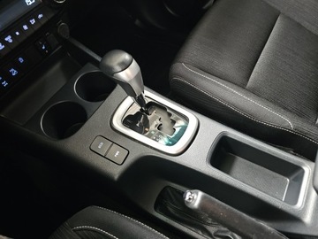 Toyota Hilux VIII Podwójna kabina Facelifting 2.8 D-4D 204KM 2023 Toyota Hilux 2.8 D-4D Double Cab SR5+ 4x4 2.8 D-4D, zdjęcie 16