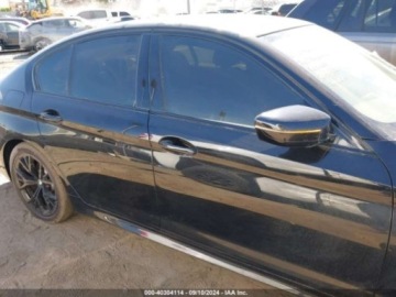 BMW Seria 5 G30-G31 2021 BMW Seria 5 2021r., 2.0L 2.0 Benzyna 248KM, zdjęcie 4