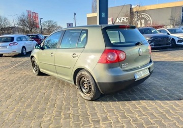 Volkswagen Golf V Hatchback 1.9 TDI 90KM 2006 Volkswagen Golf 2006 1.9TDI 90KM 219.497km 1.9 Diesel 90KM, zdjęcie 10