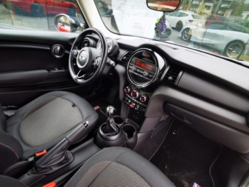 Mini One II 2016 MINI F56 Hatchback 1.2 102KM , Manual, Przebieg 83816, zdjęcie 10