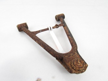 Wahacz przód dolny lewy Yamaha Kodiak 400