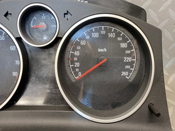 13267534 PŘÍSTROJOVÁ DESKA BUDÍKY ASTRA III H BENZÍN