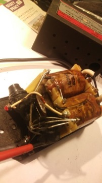 Зарядное устройство для выпрямителя мини маленькое 3А 12В АККУМУЛЯТОР