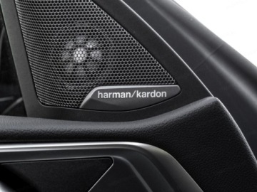 BMW Seria 4 G22-23-26 M4 Coupe Facelifting 3.0 M4 530KM 2025 BMW Seria 4 M4 Competition xDrive Coupe 3.0 (530KM) 2025, zdjęcie 9