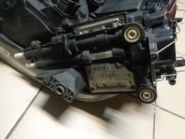 SVĚTLA PŘEDNÍ XENON PRAVÁ LEVÝ VW PHAETON 02-07