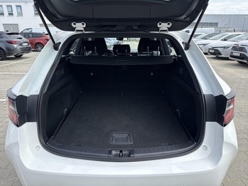 Toyota Corolla XII TS Kombi 1.8 Hybrid 122KM 2021 Toyota Corolla 1.8 Hybrid Comfort Seria E21 (2019-, zdjęcie 12