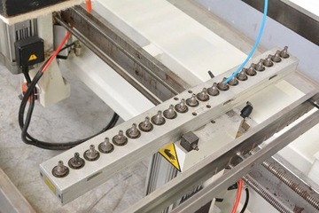 МНОГОШПИНДЕЛЬНЫЙ СВЕРЛИЛЬНЫЙ СТАНОК SCM