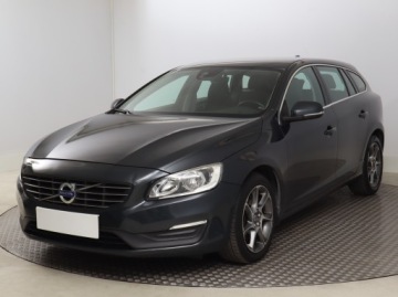 Volvo V60 I Kombi Facelifting 2.0 D2 DRIVE-E 120KM 2015 Volvo V60 D2 2.0, Serwis ASO, Skóra, Navi, Xenon, zdjęcie 1
