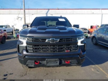 Chevrolet Silverado II 2024 Chevrolet Silverado 1500 Short Bed Lt Trail Boss 2024 2.7 Benzyna 310KM, zdjęcie 7