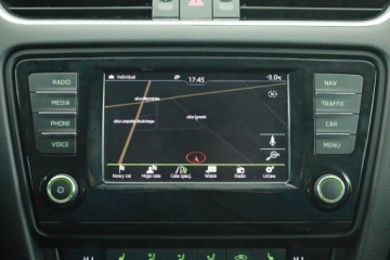 Skoda Octavia III RS Kombi 2.0 TDI 184KM 2016 Skoda Octavia RS 2.0 TDI, 1. Właściciel, 181 KM, zdjęcie 12