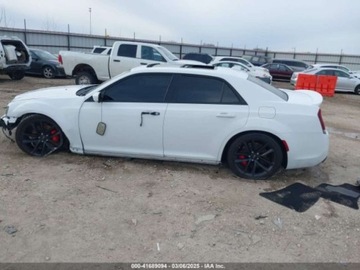 Chrysler 300C II 2023 Chrysler 300 C 2023 6.4l 6.4 Benzyna 485KM, zdjęcie 2